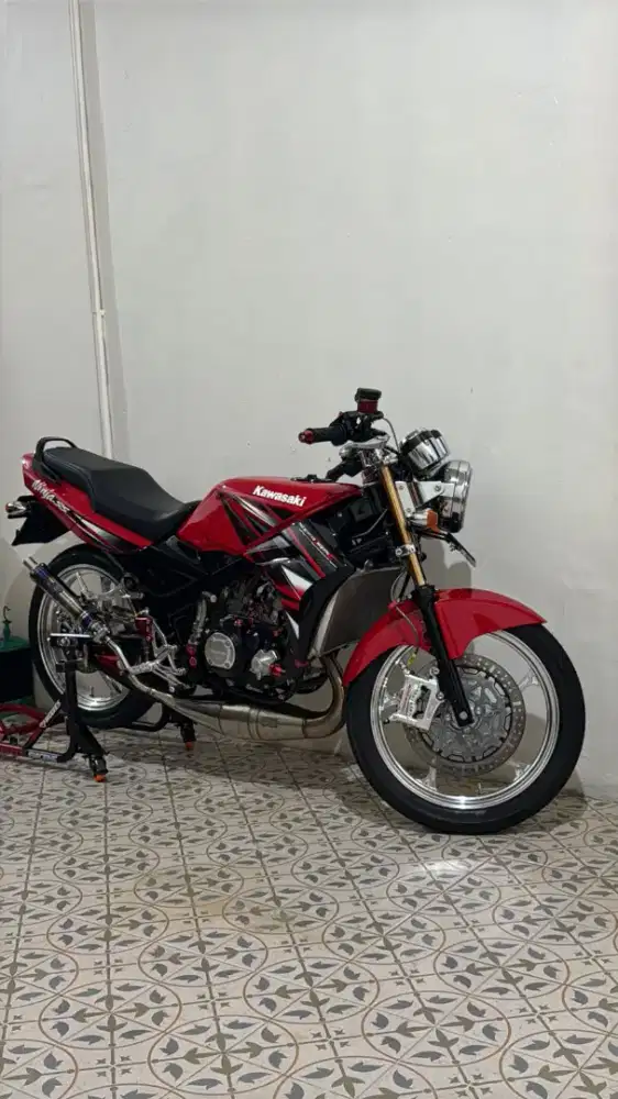 Kawasaki Ninja Ss Merah Ferrari 2013