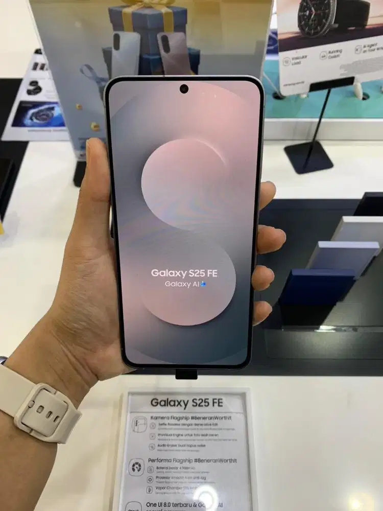 SAMSUNG GALAXY S25 FE
