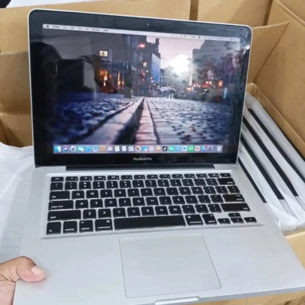 JUAL MURAH MERIAH LAPTOP MACBOOK PRO G2 CORE I5 GEN 5 DL-ETM