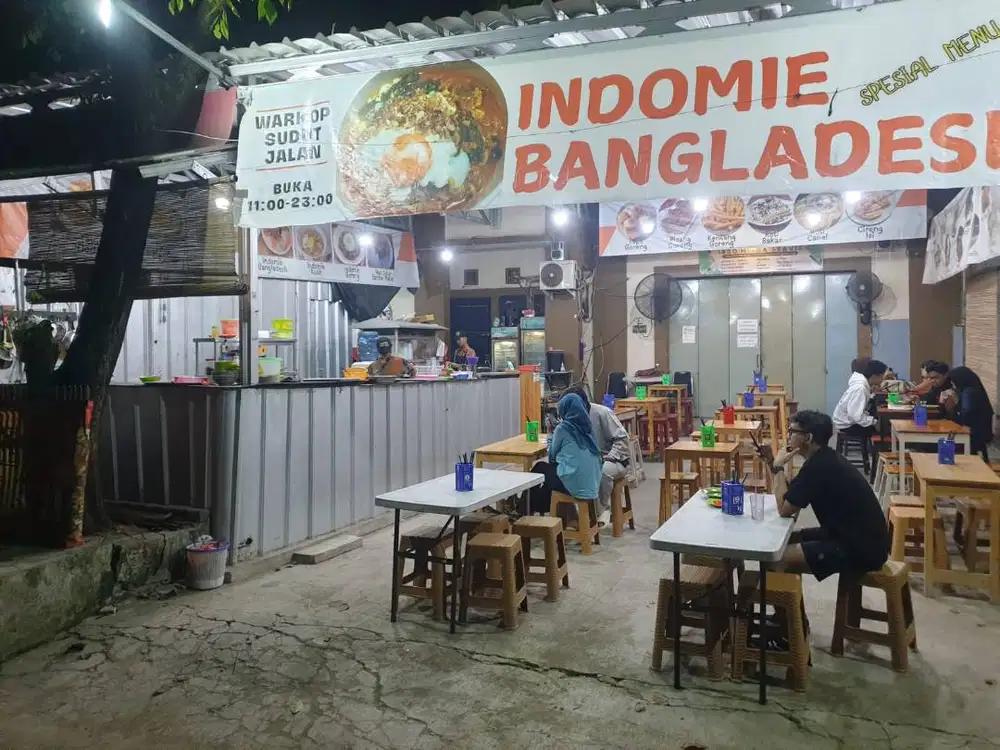 Lowongan kerja Waiter Part time Cikarang