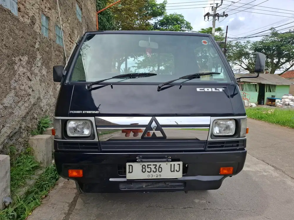 Mitsubishi L300 Pickup KM 49rb Pick Up 2024