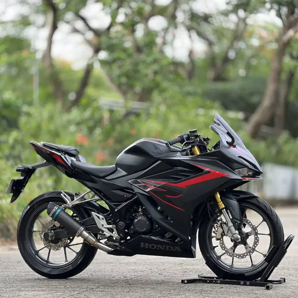 HONDA NEW CBR150R ABS 2022 BLACK KM LOW PAJAK PANJANG RASA BARU