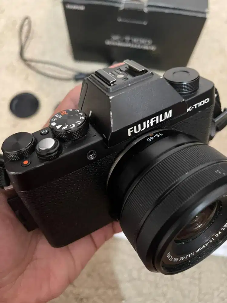 Kamera mirrorless Fujifim XT100 Fullset