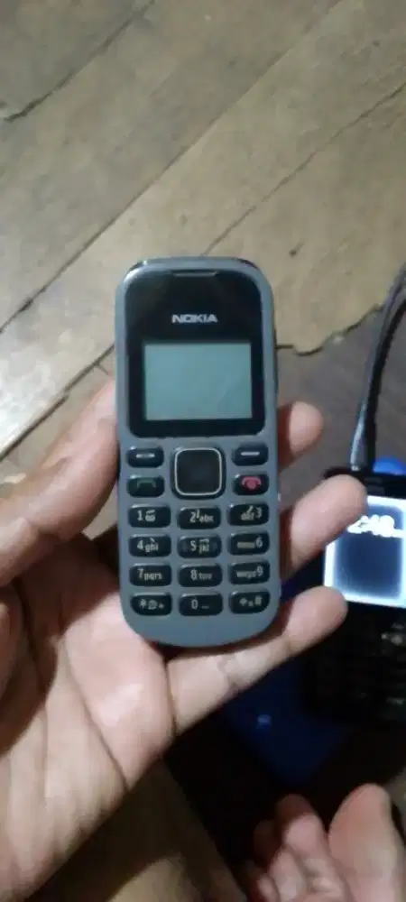Nokia 1280 normal bisa pakai kartu