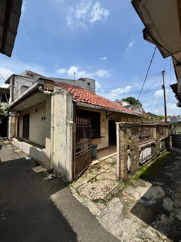 Di jual rumah jakarta timur