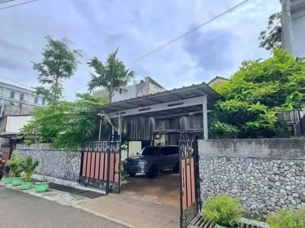 Rumah Hunian Dan Paviliun Kost 3 Kamar di Radio Dalam, Jakarta Selatan