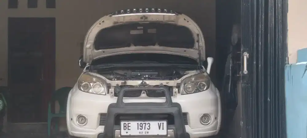 Jual mobil Toyota rush 2013