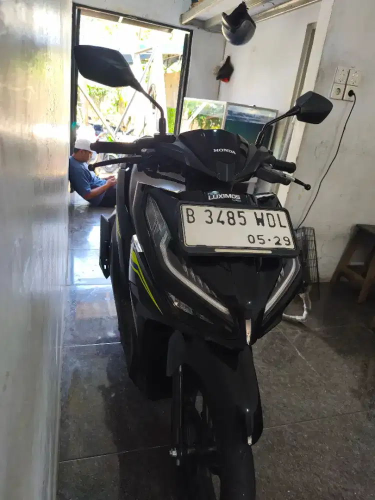 JUAL HONDA VARIO 125 2024 KM 14 RB