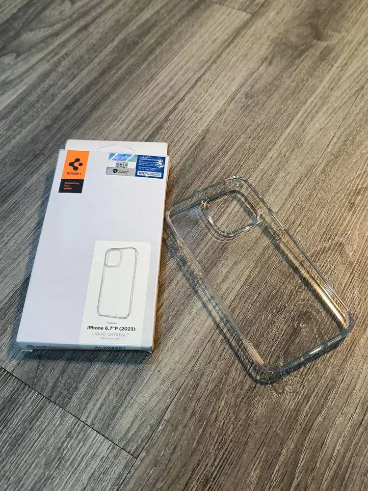 iPhone 15 pro max Spigen case apple casing like new PM