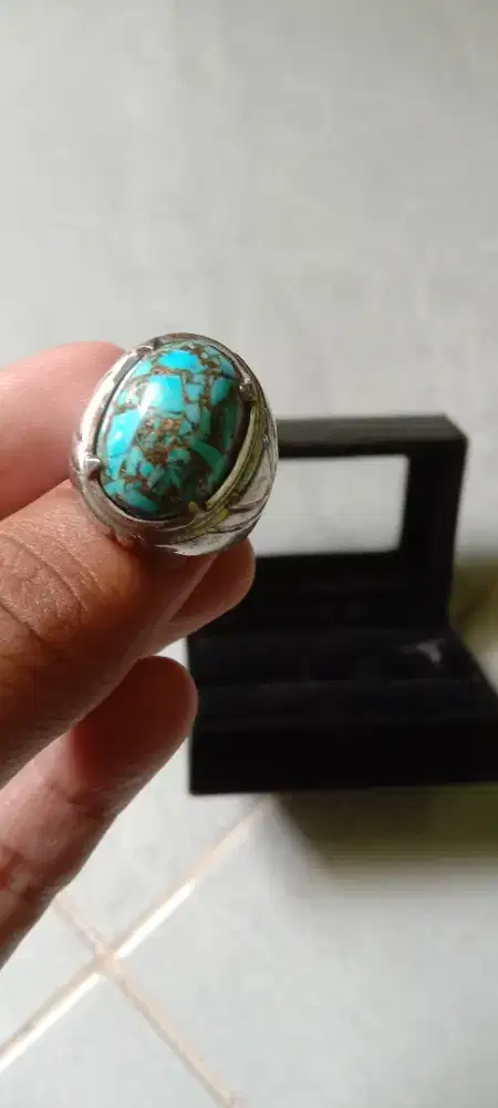 Cicin perak pirus urat mas