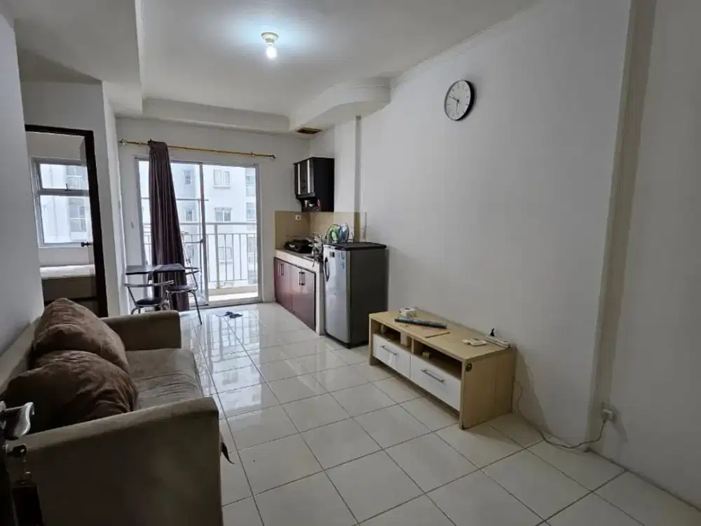 2BR Semi Furnished Apartemen Mediterania Garden Residences 2 - Mall Central Park