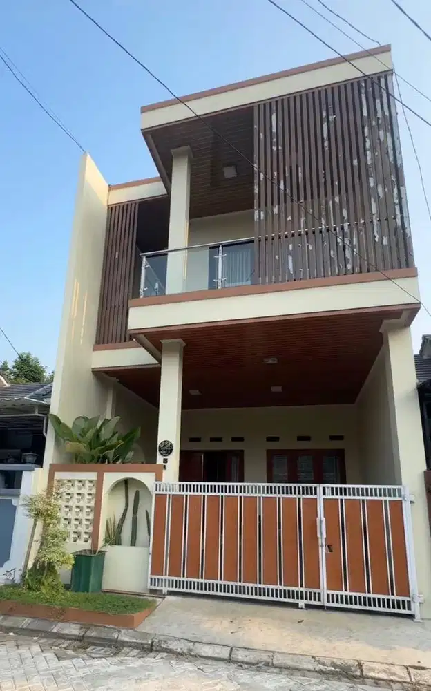 Dijual rumah siap huni. Harga masih bisa nego