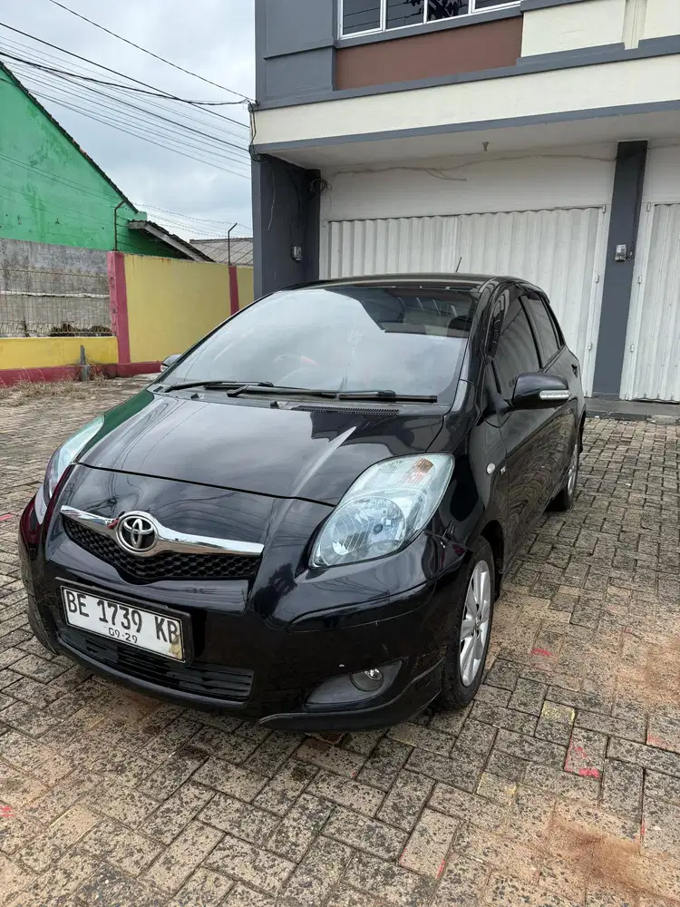 Toyota Yaris 2011 Bensin