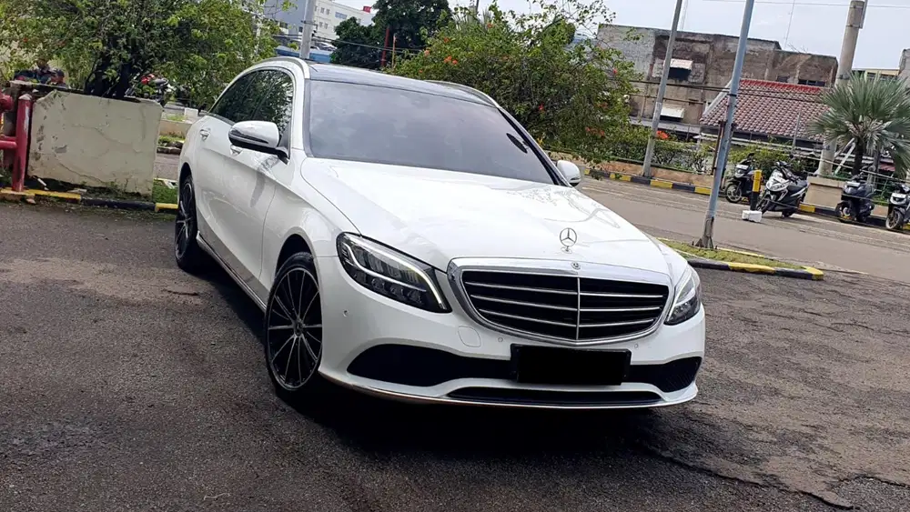 [ GARANSI 5TH ] Mercedes Benz Mercy C200 C 200 Estate Wagon 2019/2020
