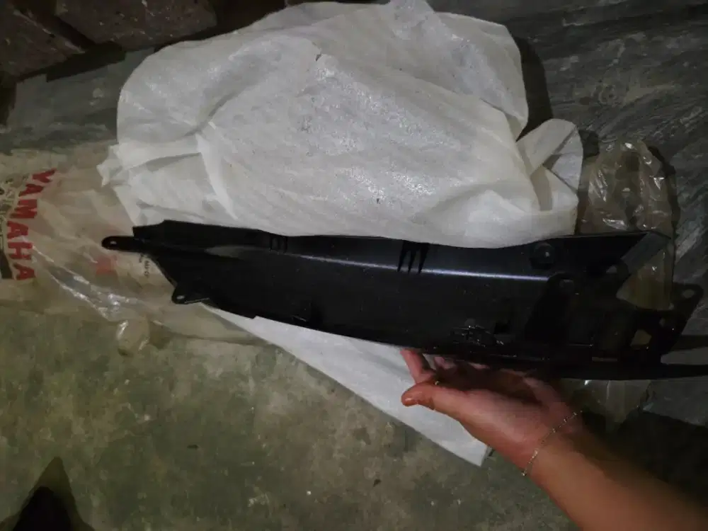 Cover sambungan Bodi