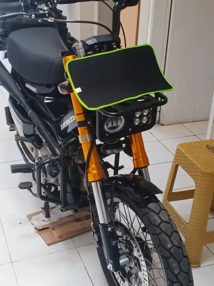 Honda Karisma 125 modif Honda CT 125