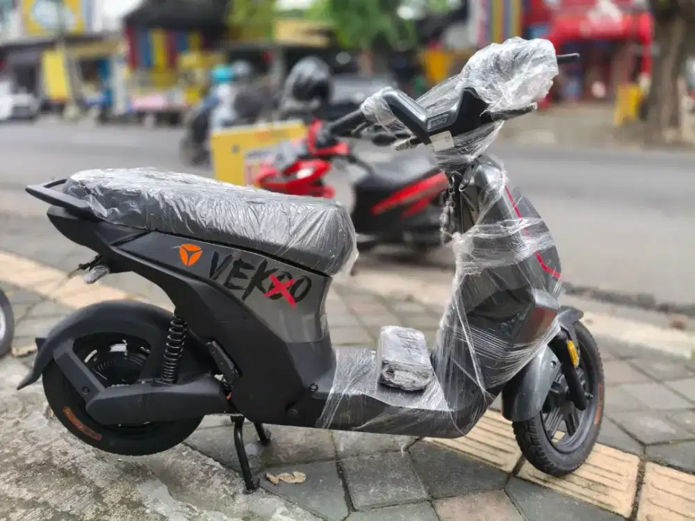 Sepeda listrik yadea vekoo