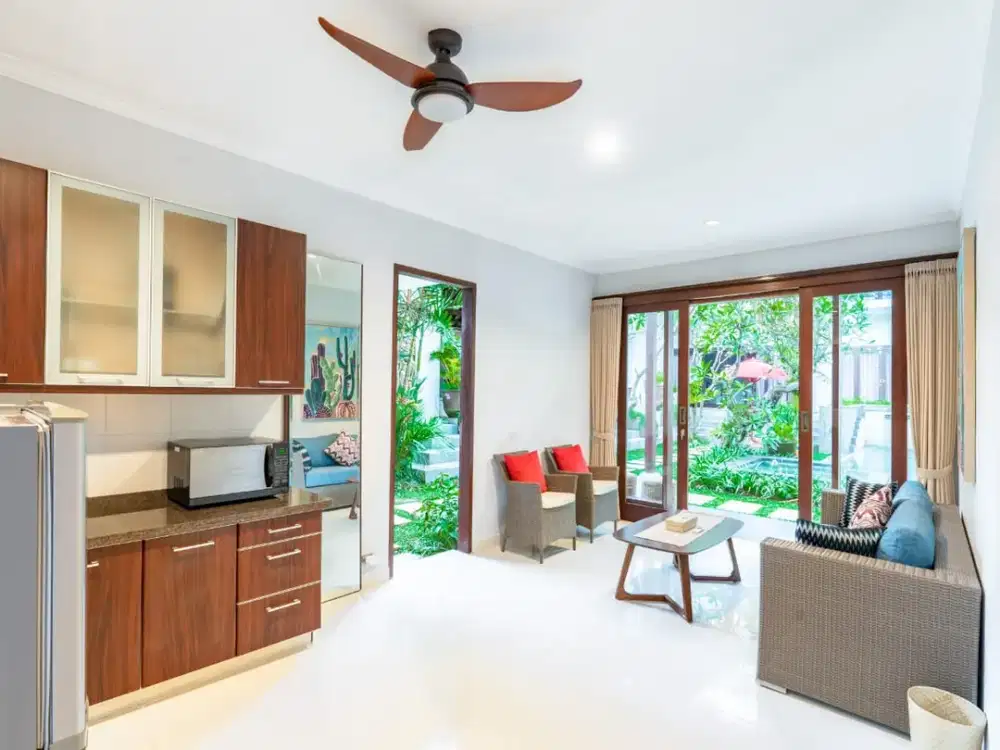 For Sale Modern Contemporary Balinese Villa in Heart of Echo Beach Canggu Bali - Thumbnail 6