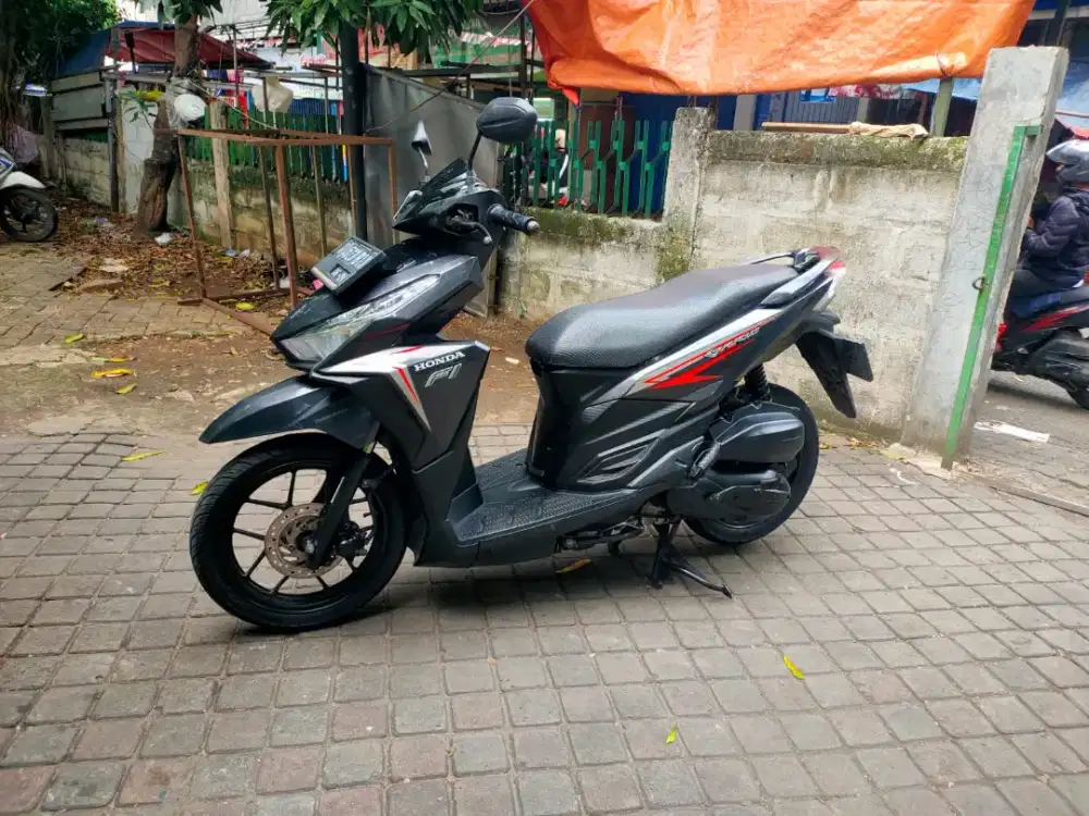 Honda Vario 125 PGM-FI Tahun 2016