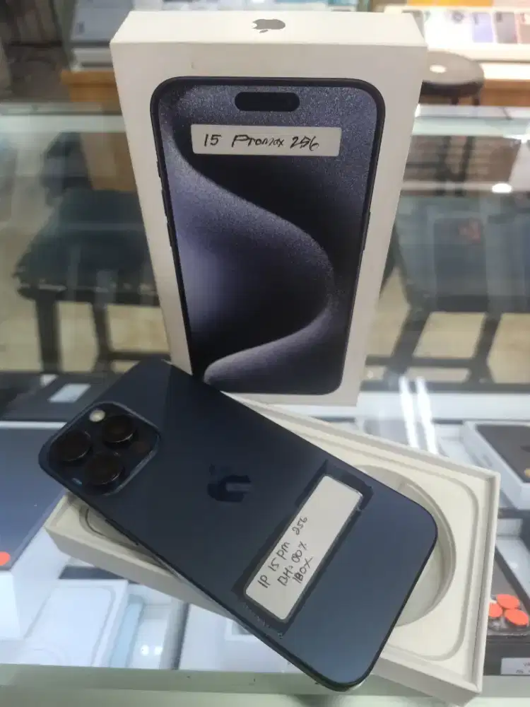 2nd IPhone 15 Pro Max 256GB Blue Titanium Ex Grs Resmi Fullset