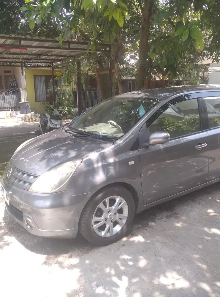 Nissan Livina 2008 Bensin