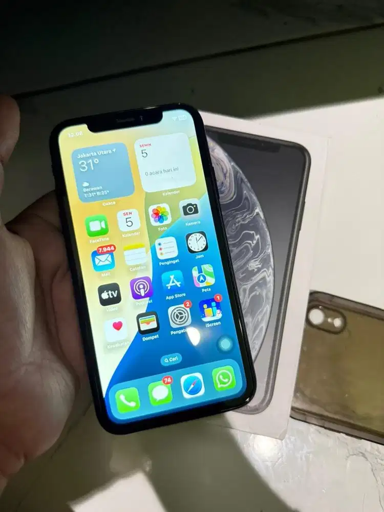 Iphone xr inter 64gb terdaftar bea cukai