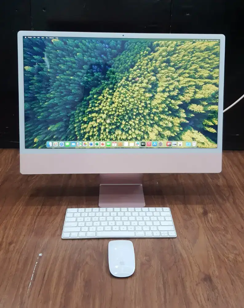 Apple iMac 24 Inch 2021 RAM 8GB SSD 256GB Pink Mulus