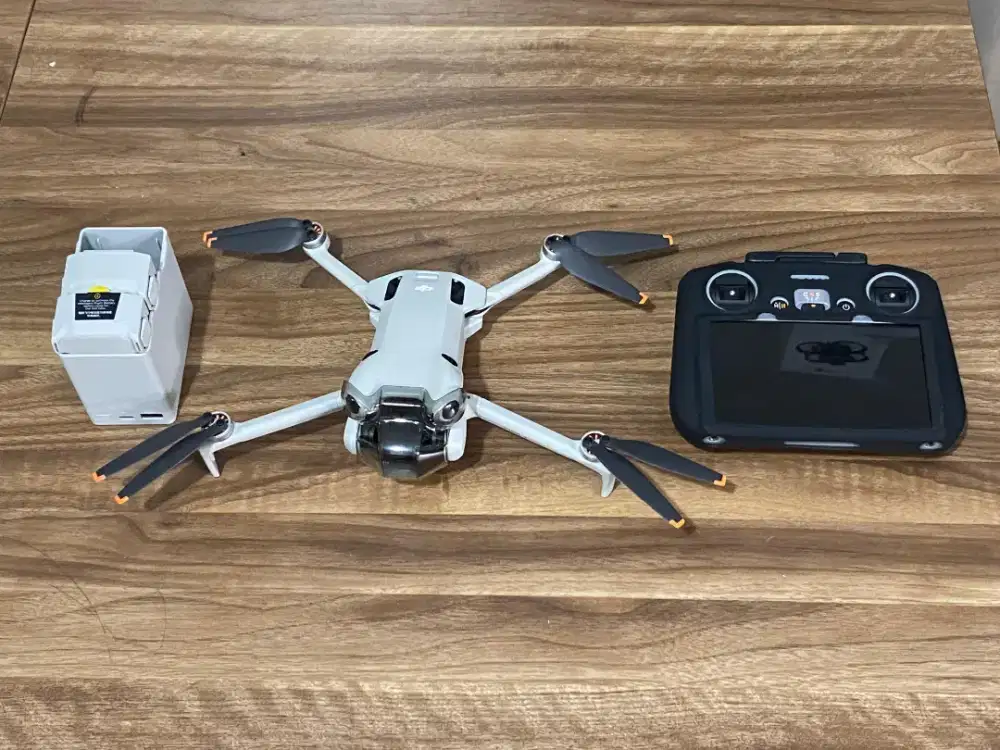 Kamera Drone DJI Mini 4 Pro