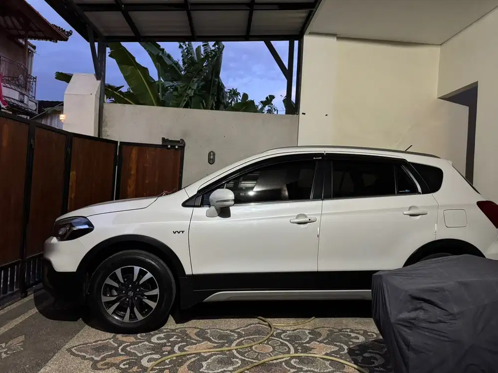 Suzuki SX4 2018 Bensin