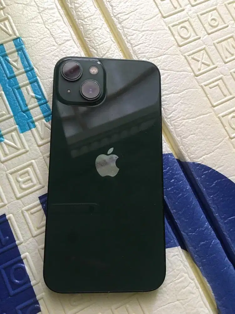 IIPHONE 13 dijual 2.500.000 fisik masih oke semua