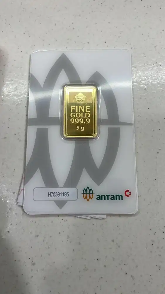 Logam mulia 5gr antam 2025