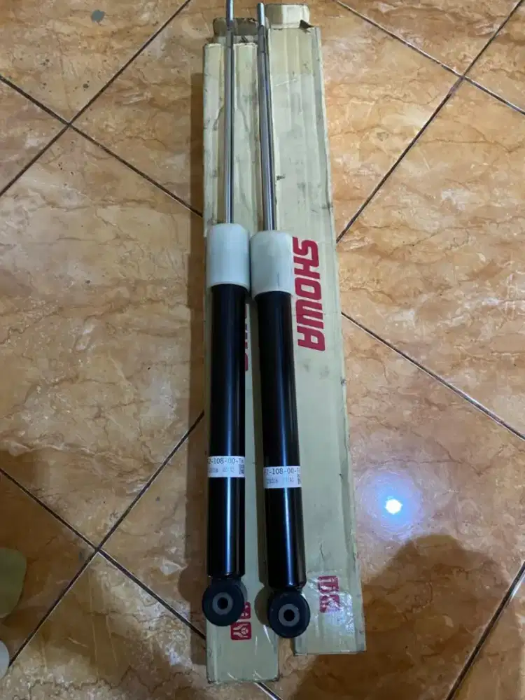 Shock braker belakang HRV