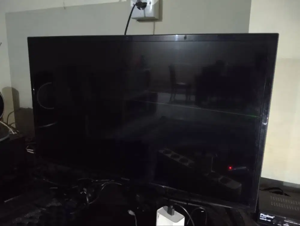 Dijual TV Sharp 32inch + Settopbox