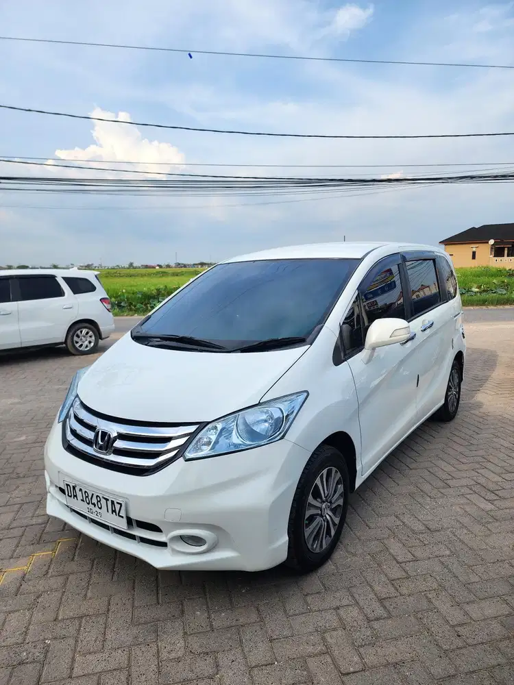 Honda Freed PSD facelift 1.5 2014 AT