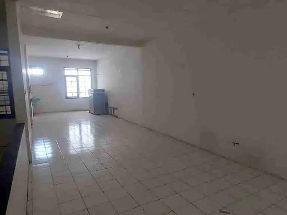 Disewa Ruko TKI Taman Kopo Indah 2