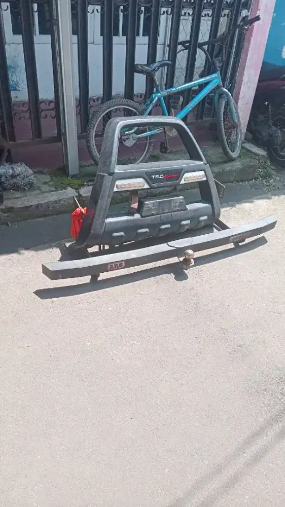Towing bar & bumper depan mobil sigra