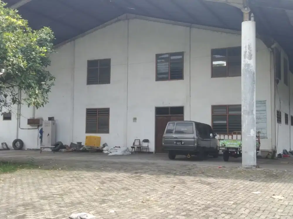 GUDANG BESAR STRATEGIS – PANDAAN, PASURUAN