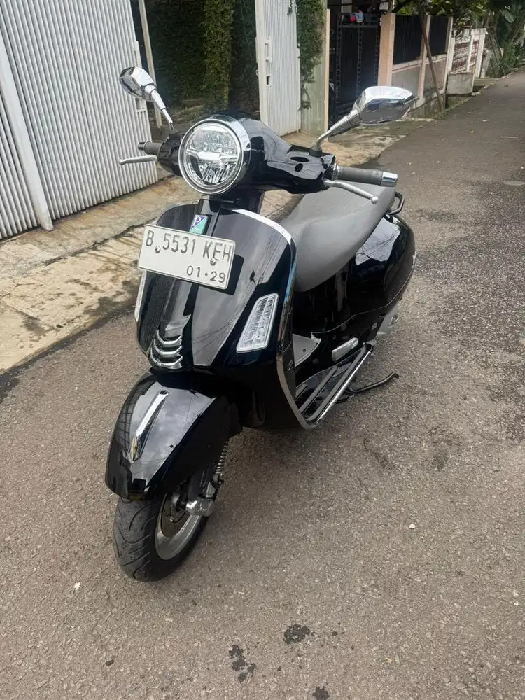Vespa GTS tahun 2023