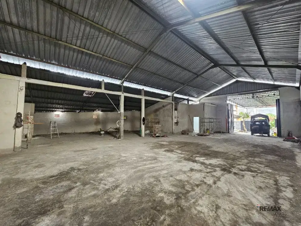 Gudang Bagus dan Luas Disewakan, di Muding, Kerobokan Area