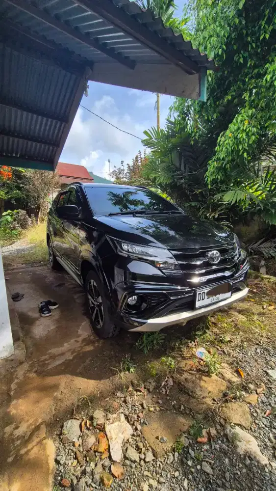 Take over toyota ruhs GR Sport 1.5 AT