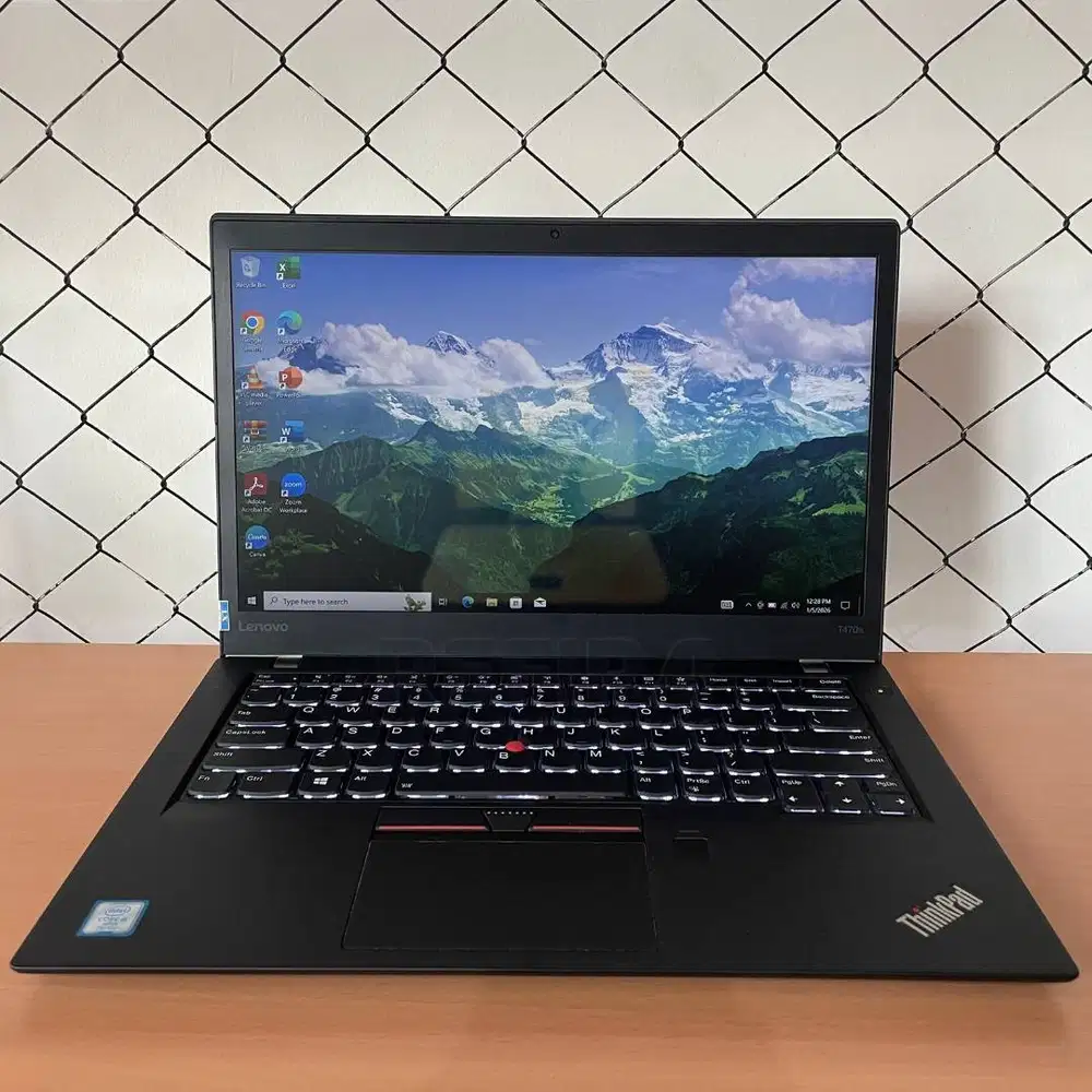 Lenovo Thinkpad T470S Slim / i5-7300U / 8GB / SSD 256GB / Backlit Key