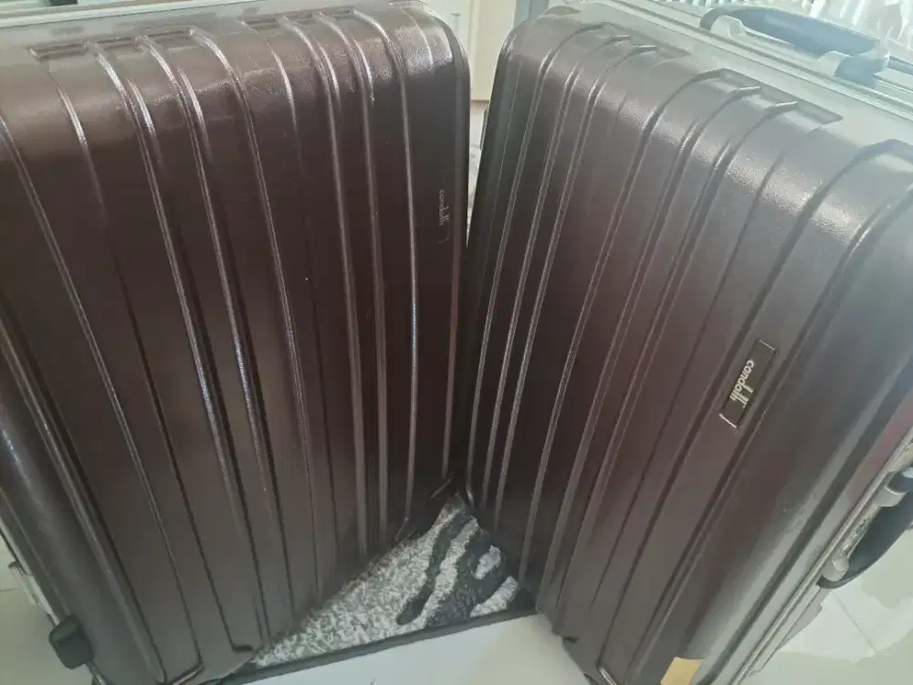 Jual bekas, 2 koper bekas Condotti