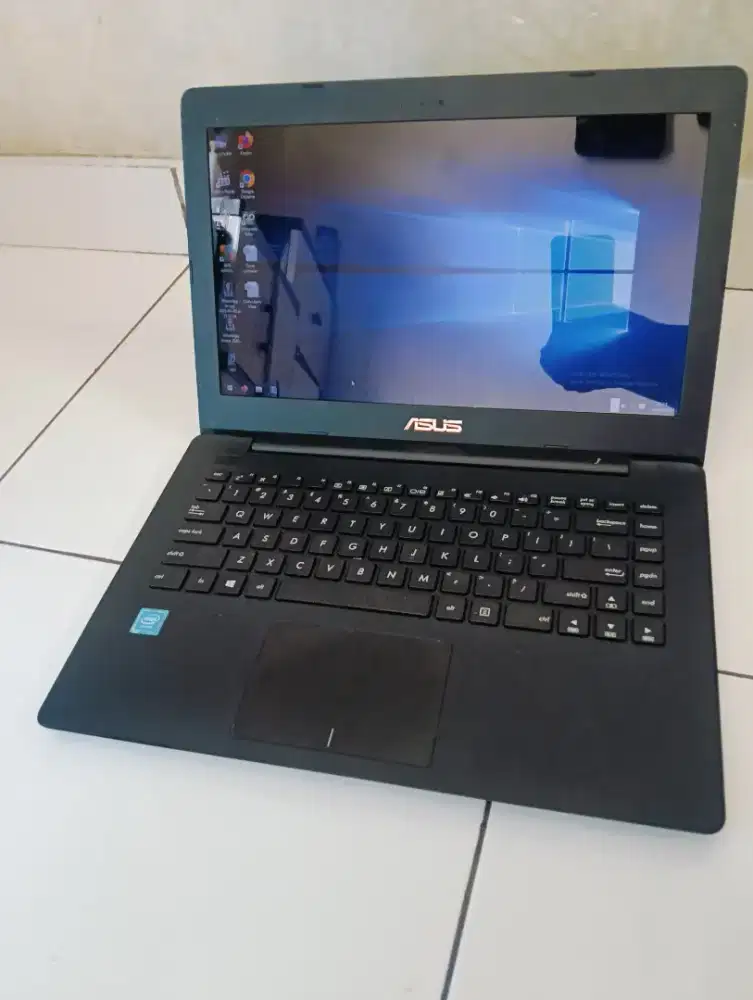 Laptop Asus x53s