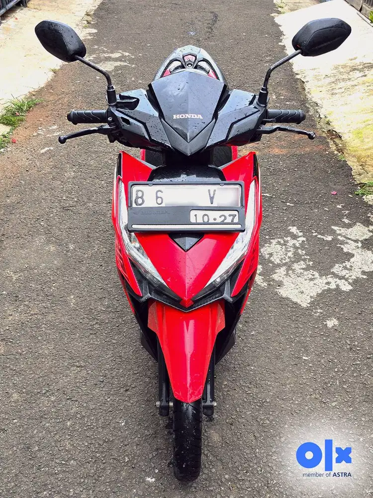 Honda Vario 125 (2017), Combi Brake System, Idling Stop System.