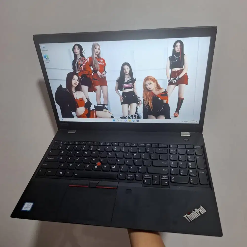 DIJUAL LAPTOP BAGUS LENOVO THINKPAD T580 INTEL CORE i7 GEN 8 DL-CC