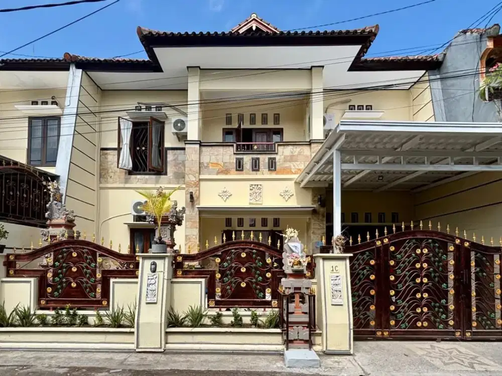 Rumah 2 Lantai di Kawasan Elit Area Renon