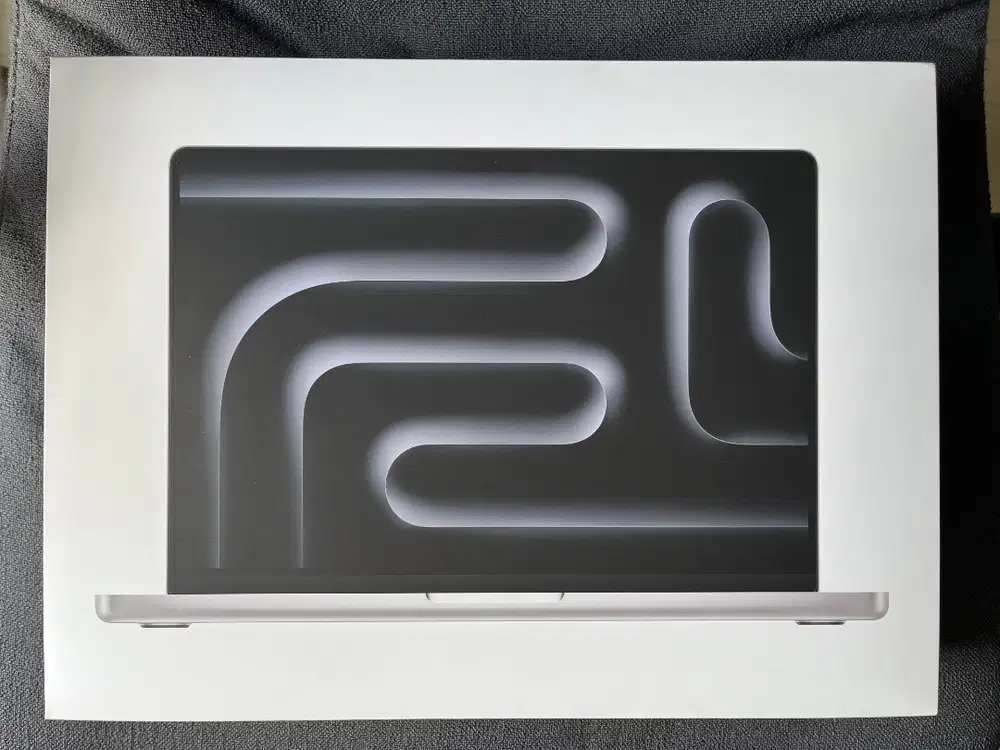 Macbook pro m5 resmi indo Blibli BNOB Silver