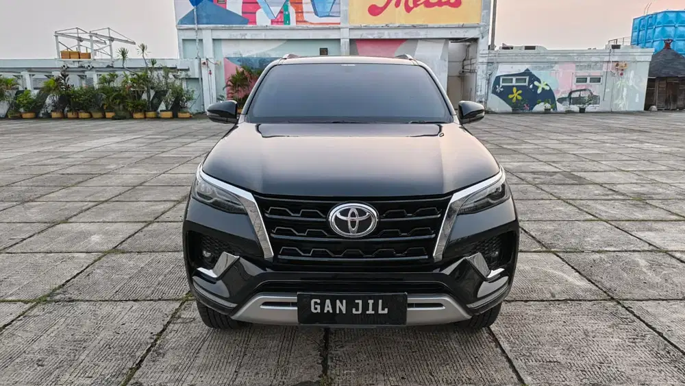 Toyota Fortuner Vrz Diesel 2021 Hitam Tdp 25Jt Nego