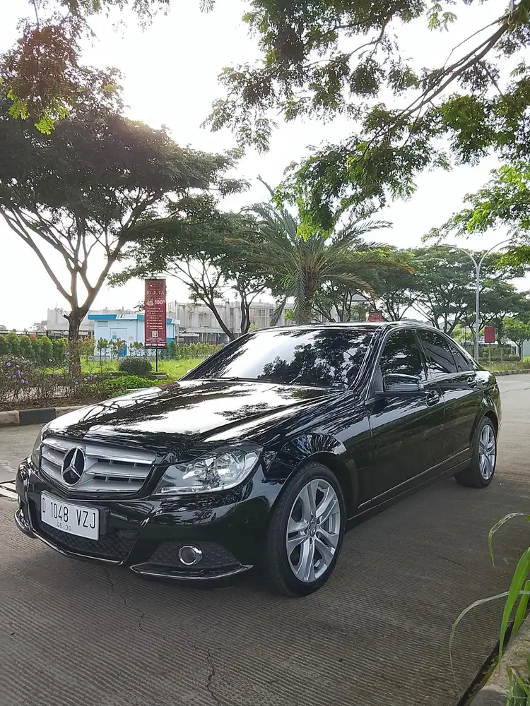 Mercedes-Benz C200 2013 Bensin