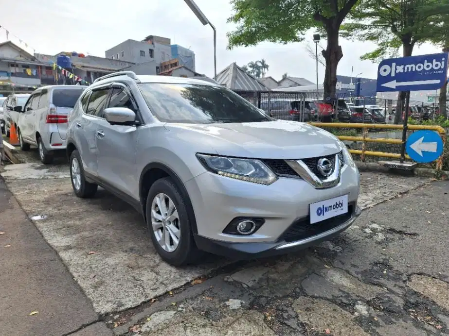 LOW DP Nissan X-Trail 2.0 Bensin-AT 2016 UIG